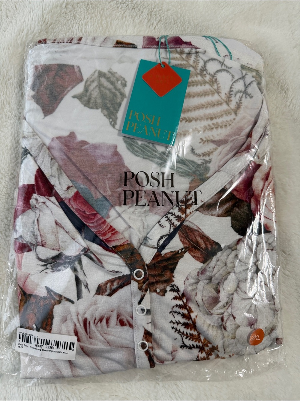 Posh Peanut Black Floral 2 Piece Women’s Ling Sleeve Pajamas 2XL
